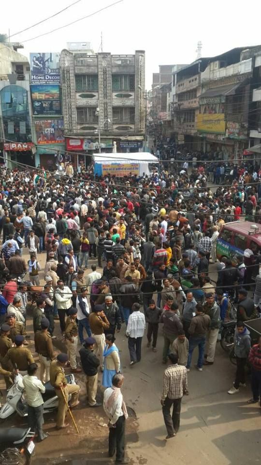 कटनी के सुभाष चौक का एक दृश्य