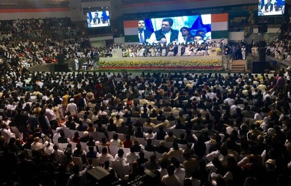 जन वेदना सम्मेलन में इस कोने बैठा था लल्लन. फोटो - ट्विटर