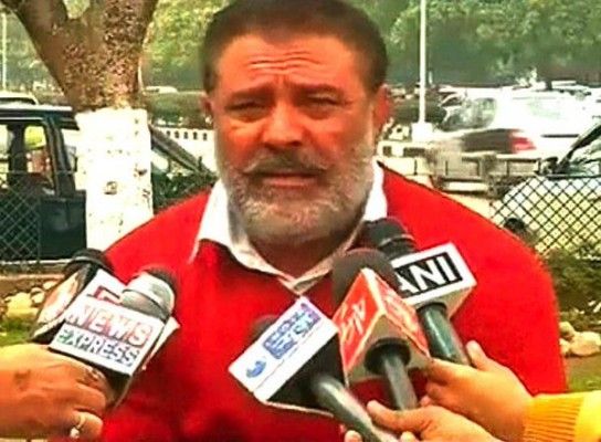 युवराज के पिता योगराज सिंह. युवराज के पिता योगराज सिंह.