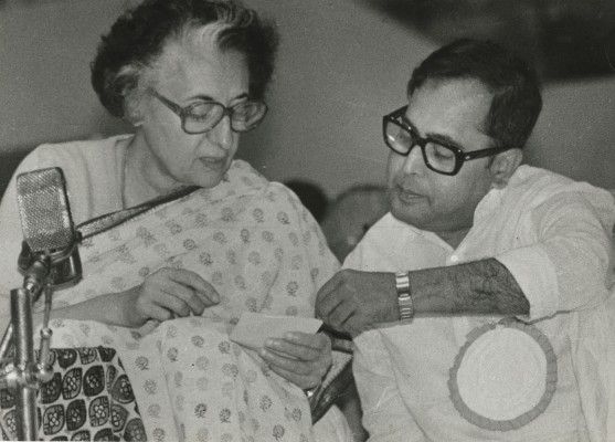 Mr. Pranab Mukherjee and Smt. Indira Gandhi at All India congress committee session in Calcutta, 1983.
