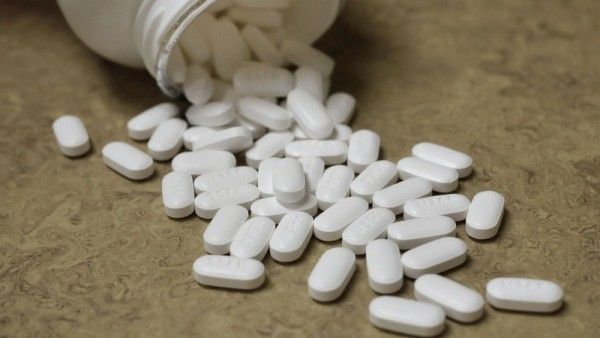 ये टैबलेट है. कैप्सूल की तरह इसपर कोई परत नहीं होती. (फोटोःरॉयटर्स)