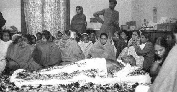 गांधी की हत्या के बाद RSS को लेकर पटेल के विचार काफी बदल गए. उन्हें समझ आ गया था कि गांधी की हत्या की जड़ वही हिंदुवादी सांप्रदायिकता है, जिसका जहर फैलाने में RSS का बड़ा हाथ है.