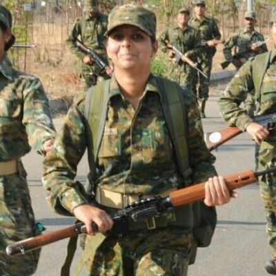 मोनिका सैन (फेसबुक)