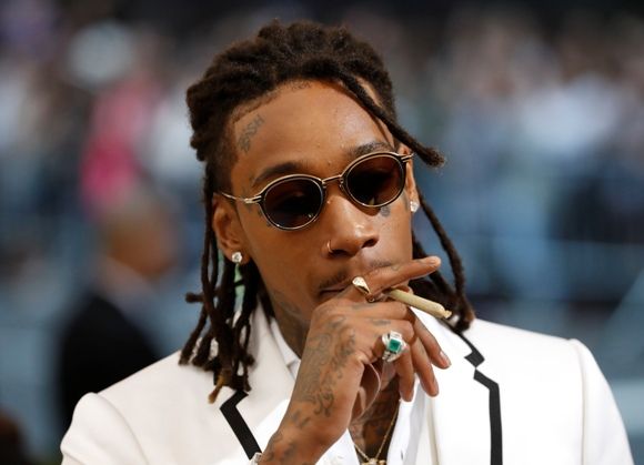 Metropolitan Museum of Art Costume Institute Gala - Rei Kawakubo/Comme des Garcons: Art of the In-Between - Arrivals - New York City, U.S. - 01/05/17 - Musician Wiz Khalifa. REUTERS/Lucas Jackson - RTS14PU5