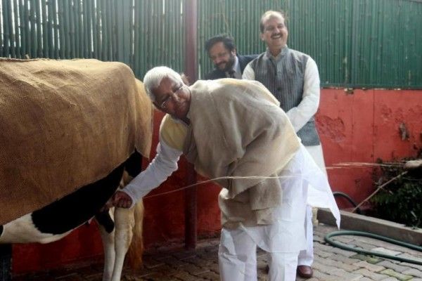 लालू रहन सहन के हिसाब से खांटी देसी नेता माने जाते हैं