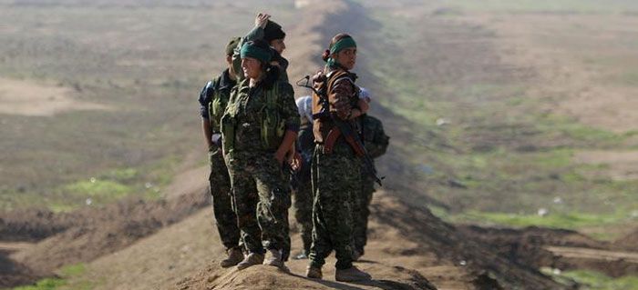 ISIS कुर्दों से जितनी नफरत करता है, उससे कहीं ज्यादा उनसे खौफ खाता है.
