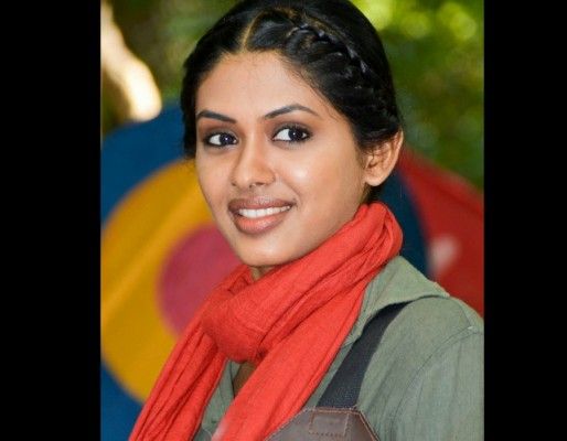 इक इसी सोच में गुम हो गए कितने मौसम, उनसे हम हाल ज़ुबानी ही कहें या लिक्खें?