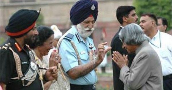 2005 में डॉ. कलाम के साथ अर्जन सिंह