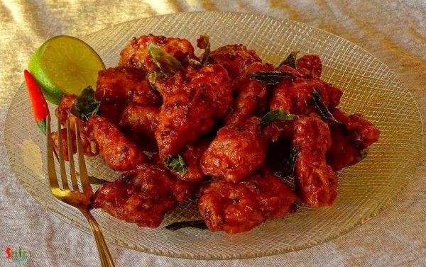 'चिकन-65' अक्सर मेन कोर्स की जगह स्टार्टर की तरह खाया जाता है. (Image: Zyka.Com)