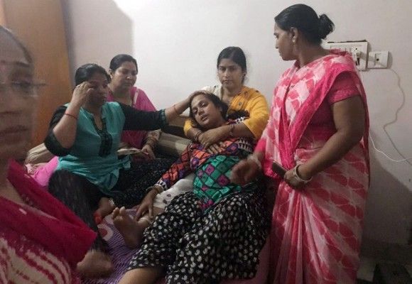 प्रद्युम्न की मां.
