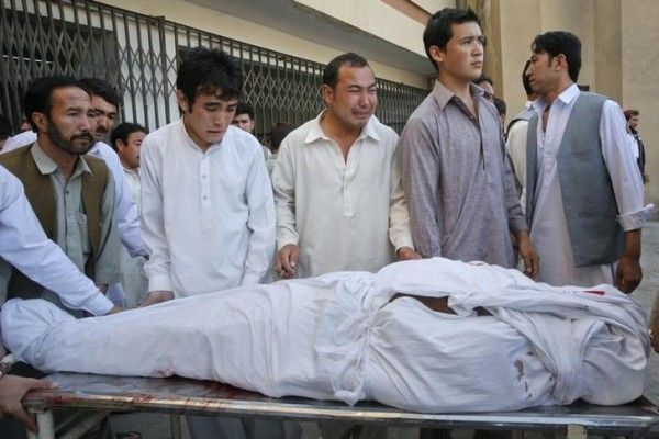 साल 2011 में हज़ारा समुदाय के 13 लोगों को पाकिस्तान के क्वेटा में गोली मार दी गई थी. (Photo : Reuters)