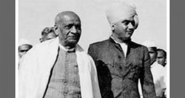  गुहिल राजा कृष्णाकुमार सिंह और सरदार पटेल 