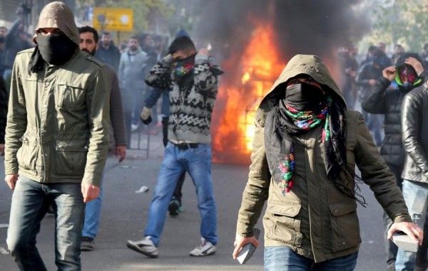 साल 2015 में कुर्दों ने तुर्की पुलिस और सेना पर हमला कर दिया था. (Photo : Reuters)