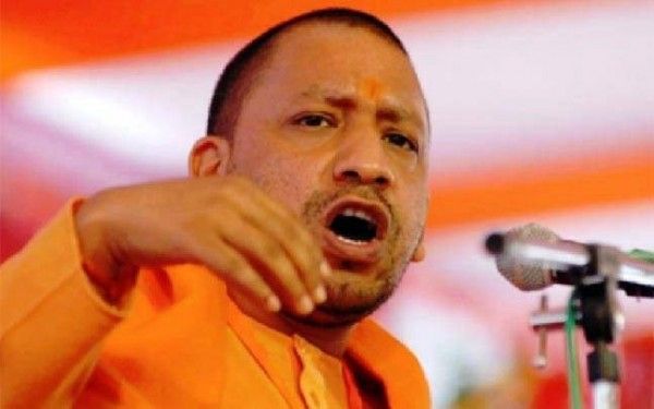 उत्तर प्रदेश के मुख्यमंत्री योगी आदित्यनाथ ने भी BHU के आंदोलन को लेकर प्रतिकूल टिप्पणियां की थीं