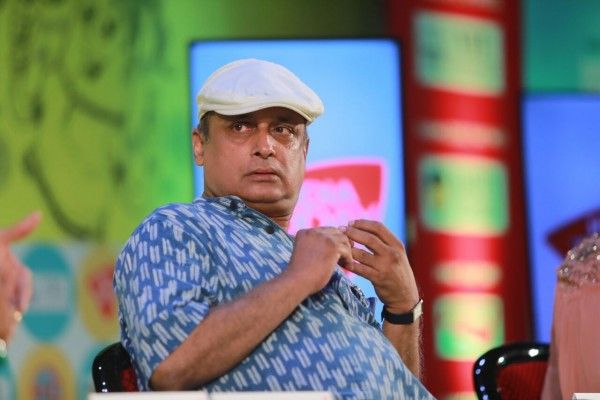 पीयूष मिश्रा ने जितने गाने गाए, उतने ही किस्से भी सुनाए