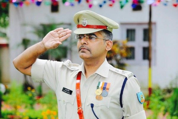कुलदीप द्विवेदी को CM गैलेंट्री अवॉर्ड मिल चुका है