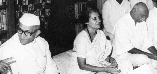 मोरारजी देसाई, इंदिरा गांधी और के. कामराज 