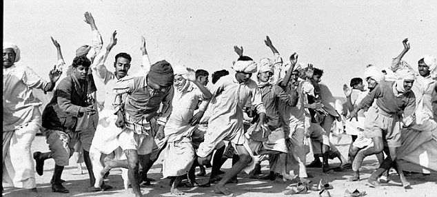 कई इलाकों में दंगे हुए. बेगुनाहों का कत्ल किया गया.