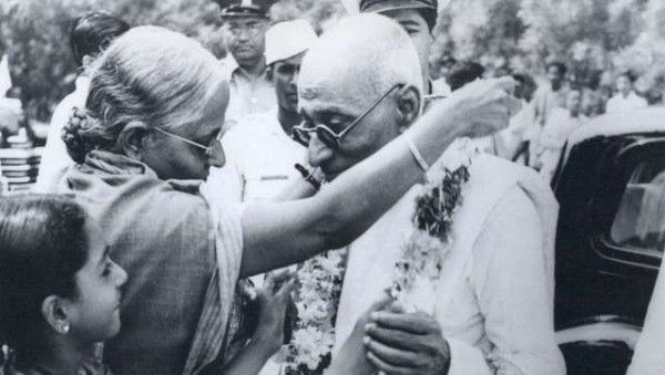 1967 के चुनाव में सी राजगोपालाचारी के नेतृत्व वाली स्वतंत्र पार्टी गुजरात में मजबूती से उभर कर आई