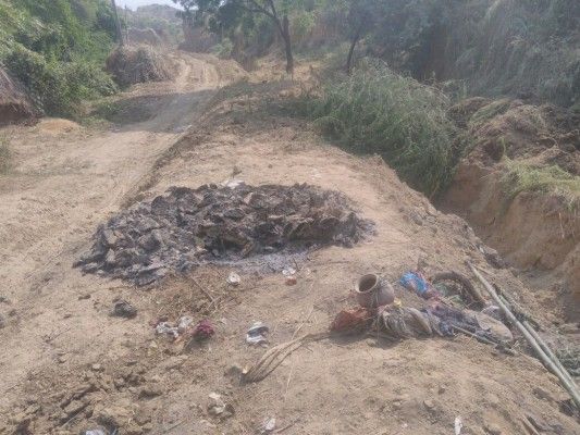 आखिर कंचनिया माहोर का अंतिम संस्कार सड़क पर कर दिया गया
