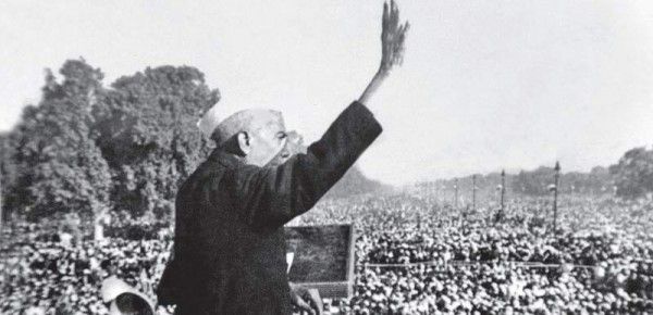 चरण सिंह की किसानों पर तगड़ी पकड़ थी.