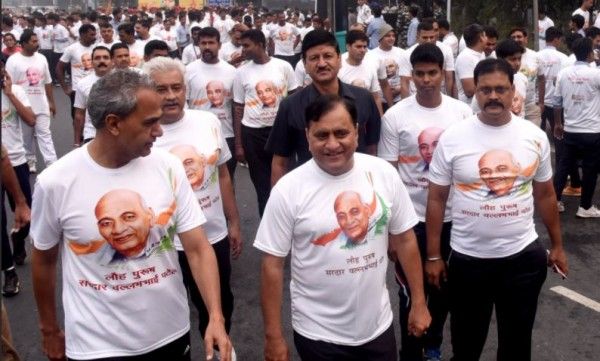 रन फॉर यूनिटी कार्यक्रम में हिस्सा लेते ओपी सिंह.