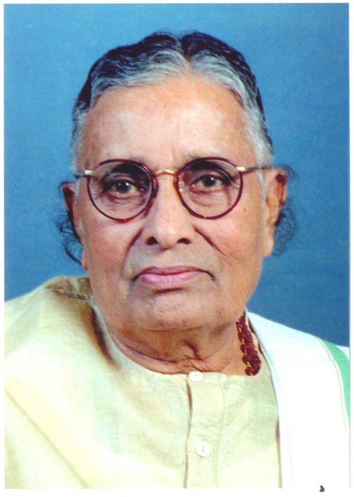 सुंदरलाल पटवा. धर्म के आधार पर वोट मांगने का एक मुकदमा इनपर भी चला था. ये अविभाजित मध्य प्रदेश के मुख्यमंत्री रहे थे. 