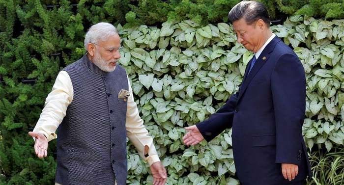 मोदी ने शंघाई में कहा था कि उनके प्रधानमंत्री बनने से पहले भारत में पैदा होना शर्म की बात थी. इसके बाद ट्विटर पर #ModiInsultsIndia हैशटैग खूब चला था. देश के मुखिया से ऐसी बात की उम्मीद तो नहीं हो होनी चाहिए.
