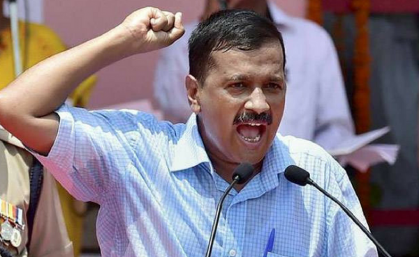 भ्रष्टाचार को जड़ से मिटाने का दावा करते हैं केजरीवाल