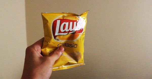 खरीदते तो आप वही पैकेट हैं, जिसमें ज़्यादा हवा होती है