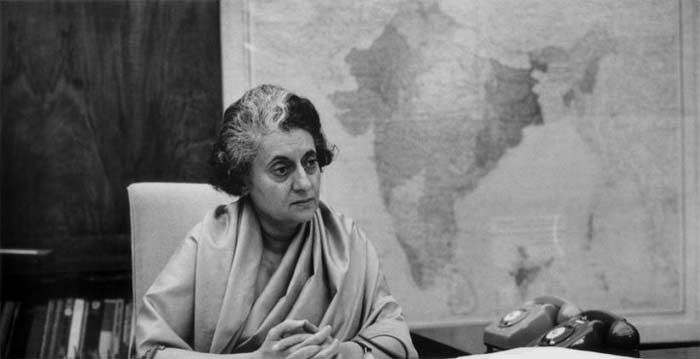 राजनीति में किस्सों के पनपने और बड़े होने की बड़ी उपजाऊ जमीन होती है. ऐसे ही ये भी किस्सा है कि इंदिरा गांधी राजेश्वर की साफ-सीधी बात कहने की मुरीद हो गई थीं.