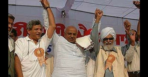 अमृतसर में एक सभा के दौरान हरकिशन सिंह सुरजीत (फोटो: राजीव शर्मा)
