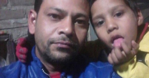 अपने बड़े बेटे के साथ ओमप्रकाश