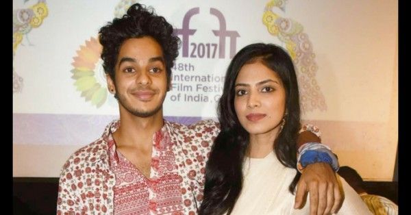 IFFI में अपनी फिल्म की स्क्रीनिंग के लिए पहुंचे ईशान और मालविका.
