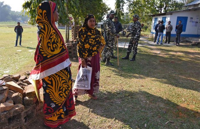 सत्ताविरोधी लहर से कहीं ज्यादा फायदा इस अवैध शरणार्थियों के मुद्दे ने बीजेपी को फायदा पहुंचाया.