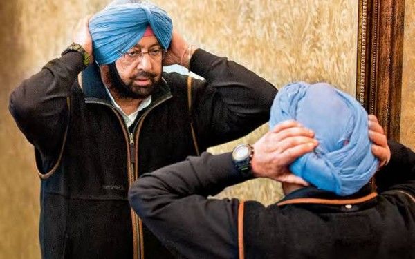 पंजाब के सीएम अमरिंदर सिंह के दामाद पर बैंक घोटाले का केस दर्ज हुआ है.