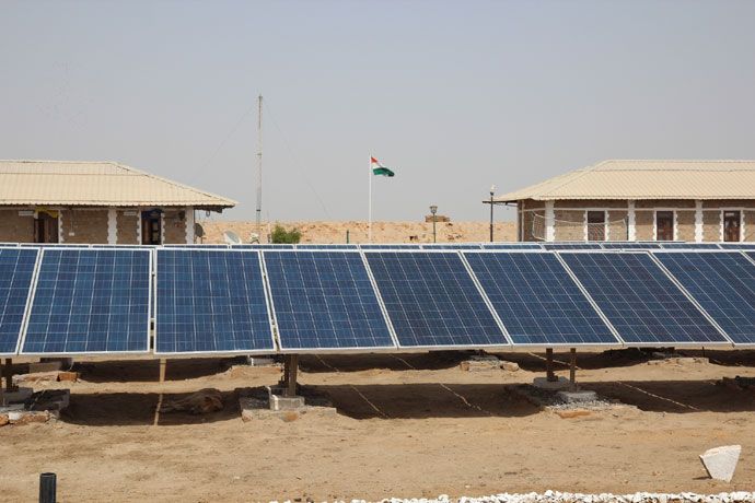 सरदार पोस्ट के पास स्थित बीएसएफ कैंप.
