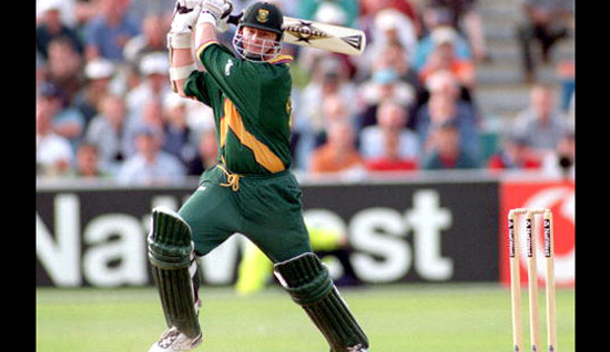 लांस क्लूजनर.