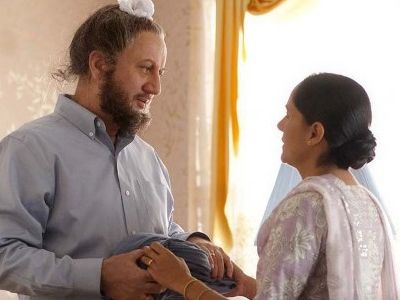 स्पीडी सिंह के एक सीन में अनुपम खेर