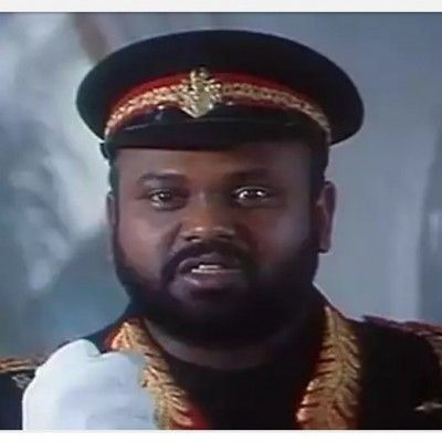 कर्नल चिकारा.