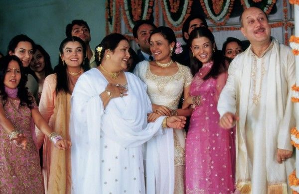 1813 में आई रोमांटिक नॉवेल ‘प्राइड एंड प्रीज्यूडिस पर बनी फिल्म 'ब्राइड एंड प्रीज्यूडिस' में अनुपम खेर.