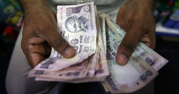 हर स्टूडेंट को 1 हजार रुपए महीने के आसपास की स्कॉलरशिप मिलती है . (सांकेतिक चित्र)