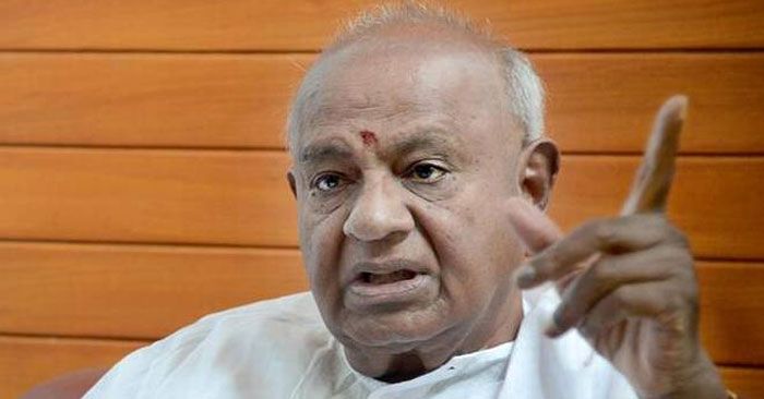 एचडी देवेगौड़ा के खिलाफ पहला चुनाव लड़ा शिवकुमार ने.