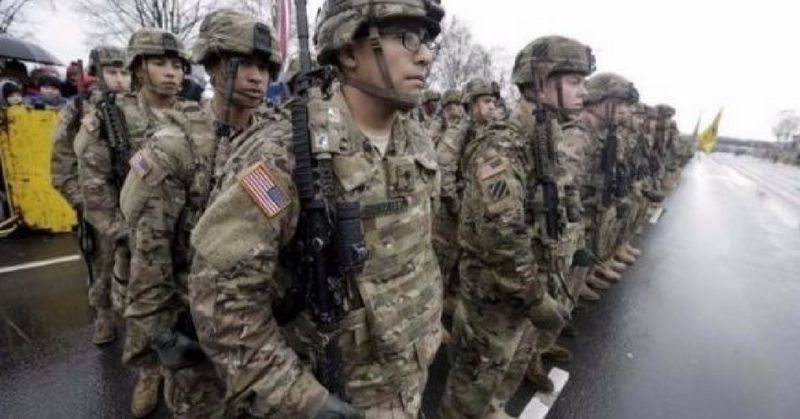 अमेरिका के विश्व में सबसे अधिक मिलट्री बेस हैं. ये वाली फोटो इज़रायल स्थित उनके पहले मिलट्री बेस की है, 