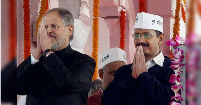 केजरीवाल को मुख्यमंत्री की शपथ भी नजीब जंग ने ही दिलवाई थी.