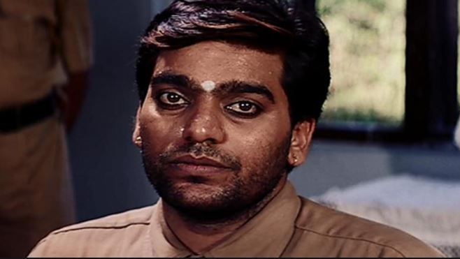 दुश्मन में आशुतोष राणा