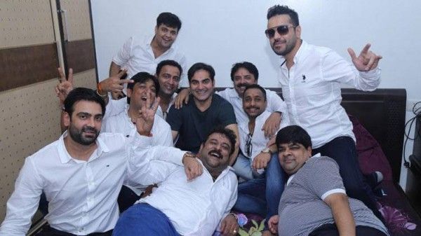 बुकी के साथ अरबाज खान.