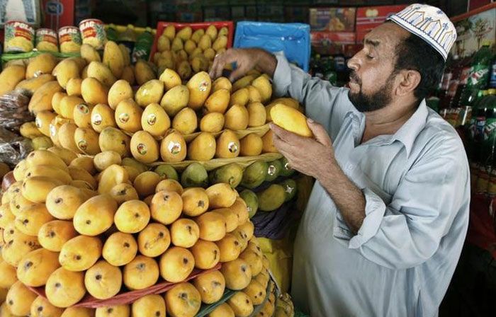 हमने जिन न्यूट्रिशनिस्ट्स से बात की, उन सबका कहना है कि इस पोस्ट में लिखी गई बातों का कोई वैज्ञानिक आधार नहीं है. 