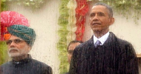 2015 में भारतीय गणतंत्र दिवस पर दिल्ली में मोदी के साथ ओबामा