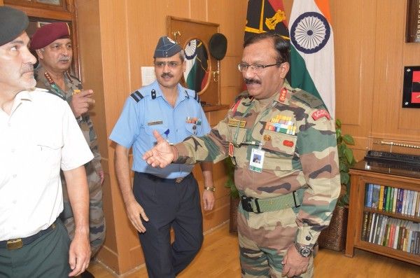 भारतीय सेना के वाइस चीफ लेफ्टिनेंट जनरल शरत चंद ने संसदीय समिति के सामने सेना की हकीकत बयान की थी.